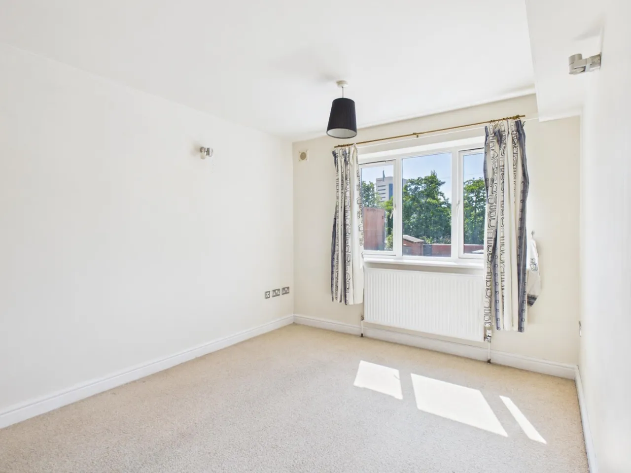 City Road, Chester Green, DE1, photo 9