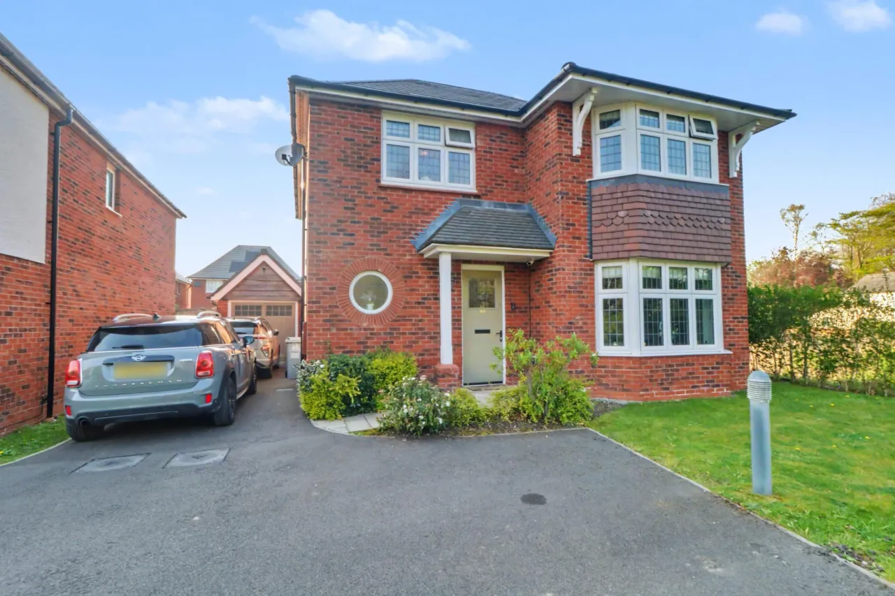 3 bed house for sale, Aspen Close, Congleton, CW12