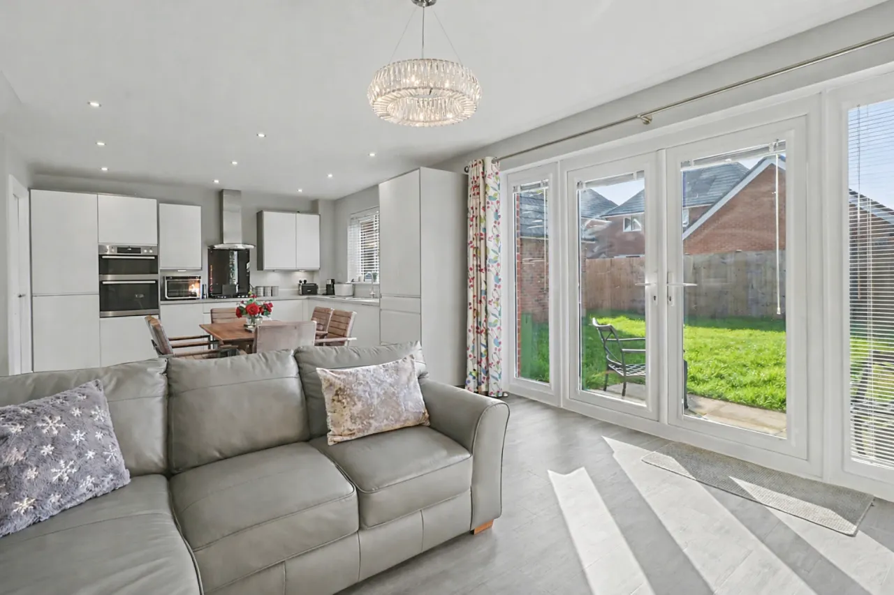 Aspen Close, Congleton, CW12, photo 11