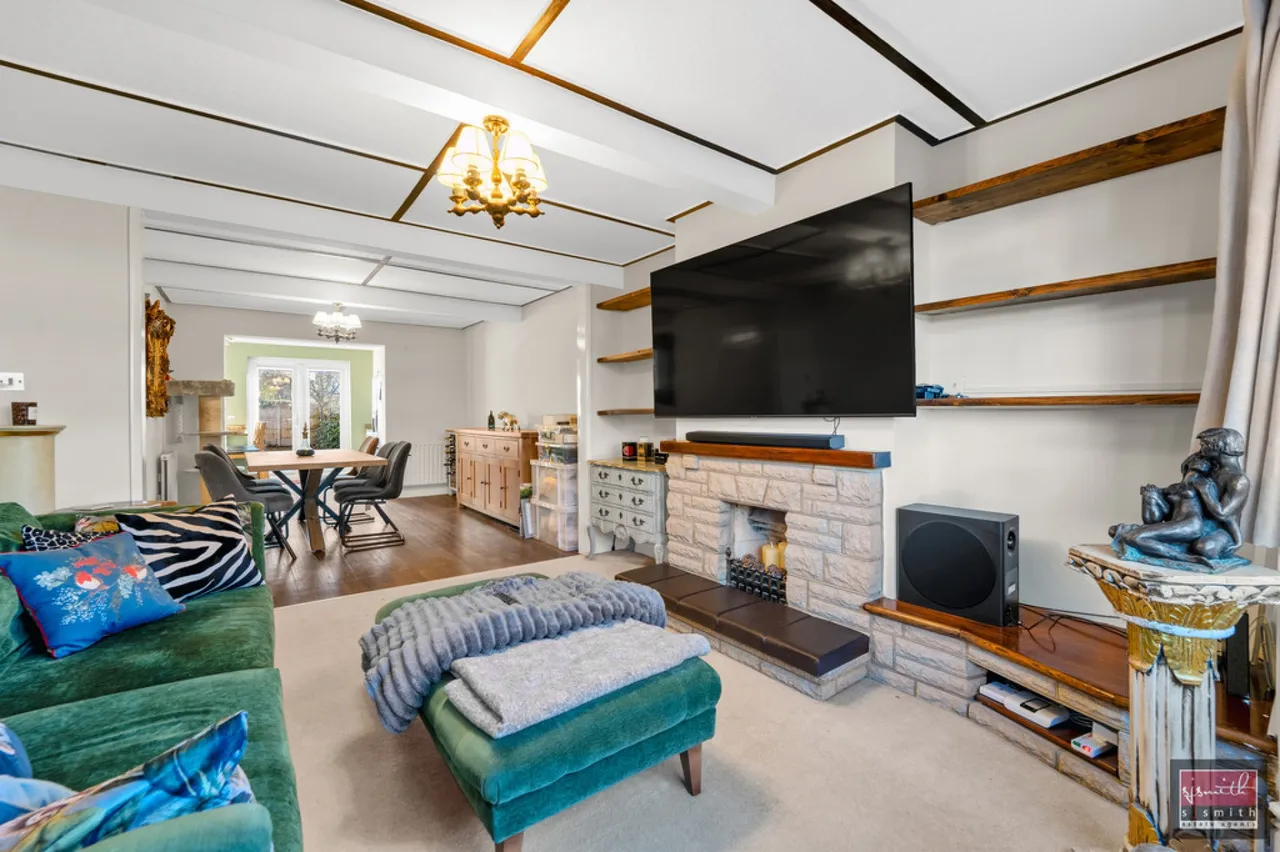 Meadway, Ashford, TW15, photo 12