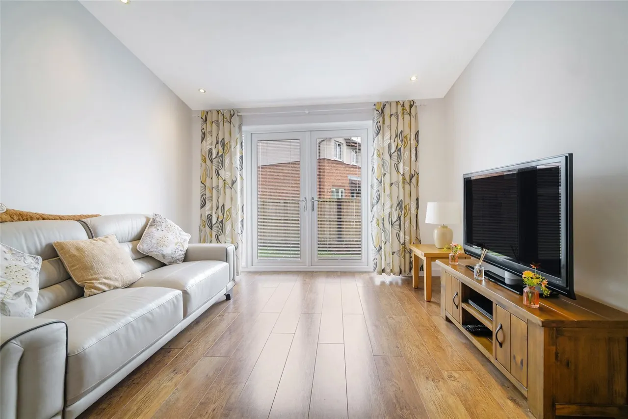 Bridgend Crescent, Moodiesburn, Glasgow, North Lanarkshire, G69, photo 4
