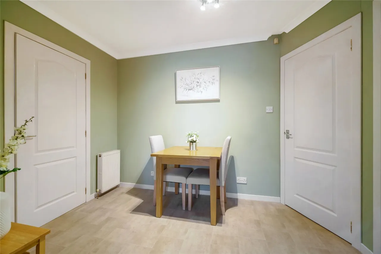 Bridgend Crescent, Moodiesburn, Glasgow, North Lanarkshire, G69, photo 7