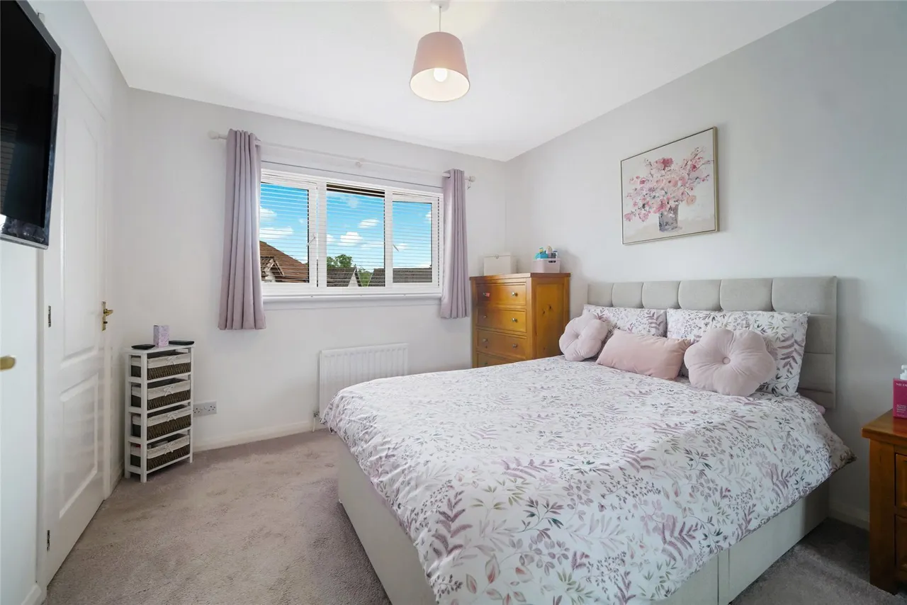 Bridgend Crescent, Moodiesburn, Glasgow, North Lanarkshire, G69, photo 9