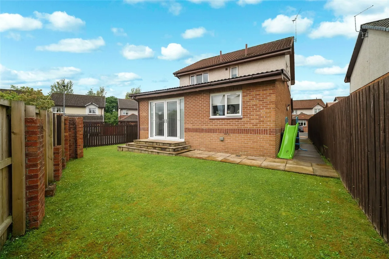 Bridgend Crescent, Moodiesburn, Glasgow, North Lanarkshire, G69, photo 16