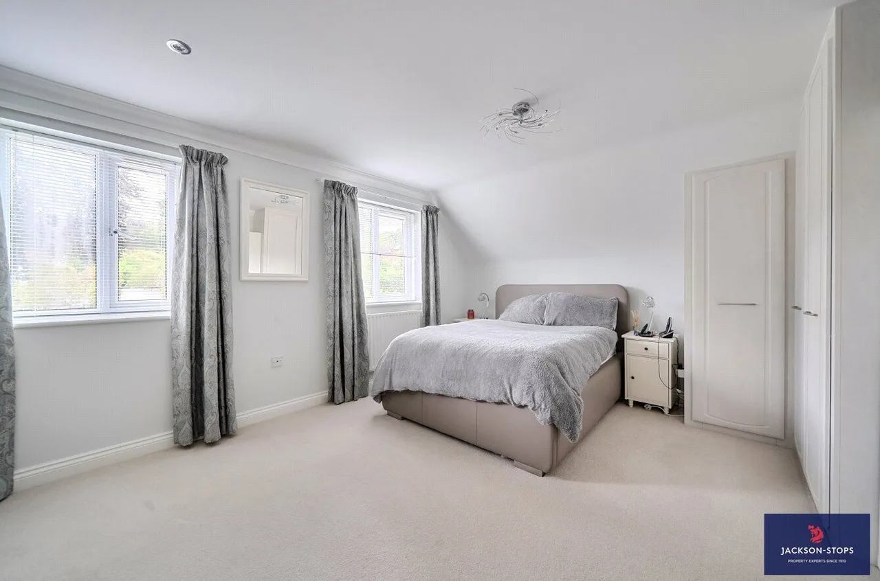 Mentone Avenue, Aspley Guise, MK17, photo 18