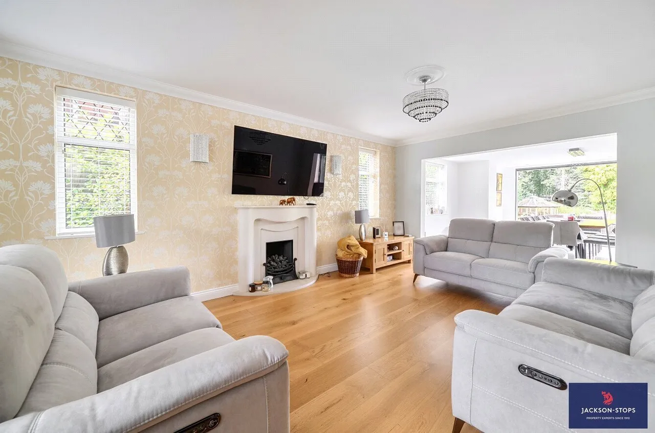 Mentone Avenue, Aspley Guise, MK17, photo 9