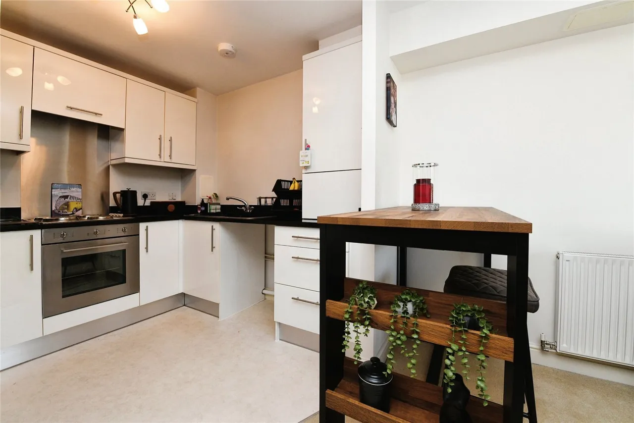 The Meads, Ongar Road, Brentwood, Essex, CM15, photo 6