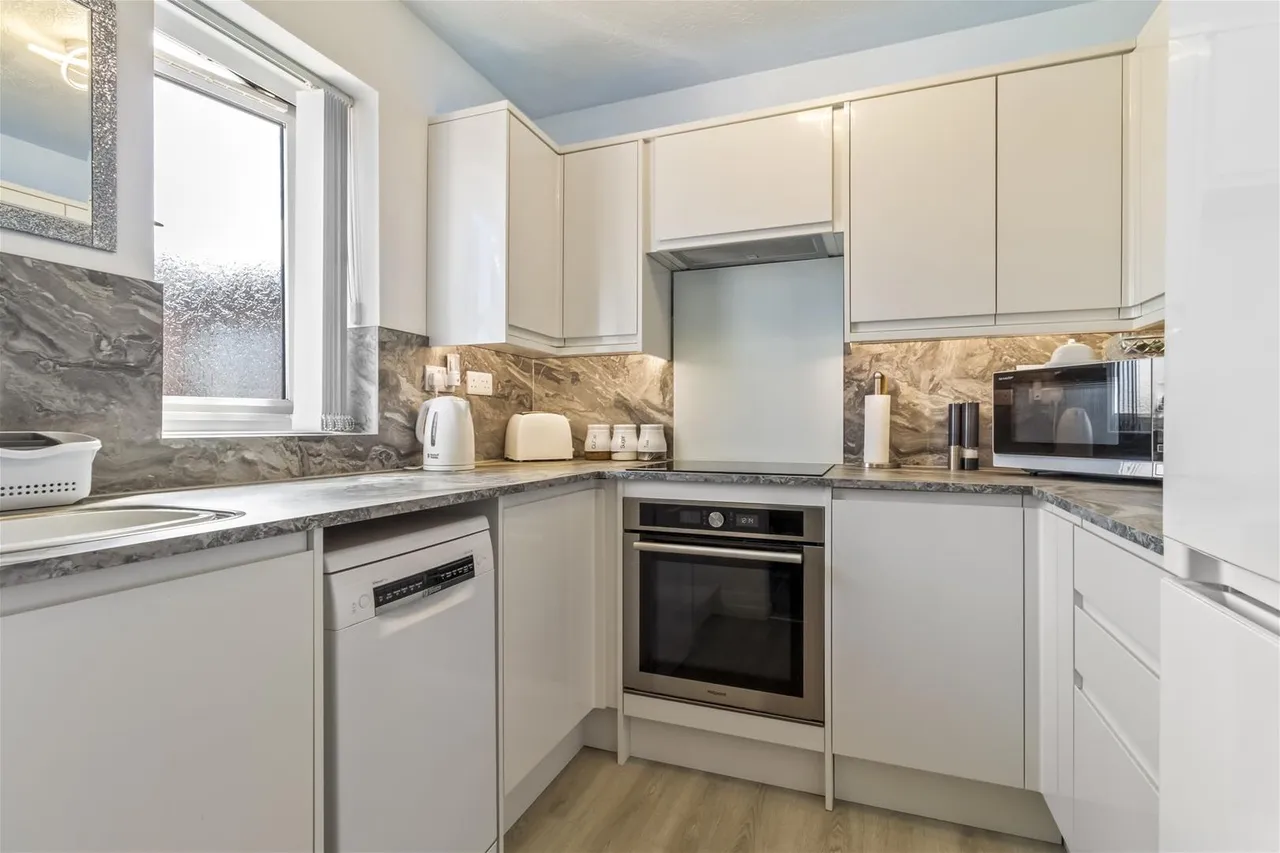 Broadwater Street East, Worthing, photo 7