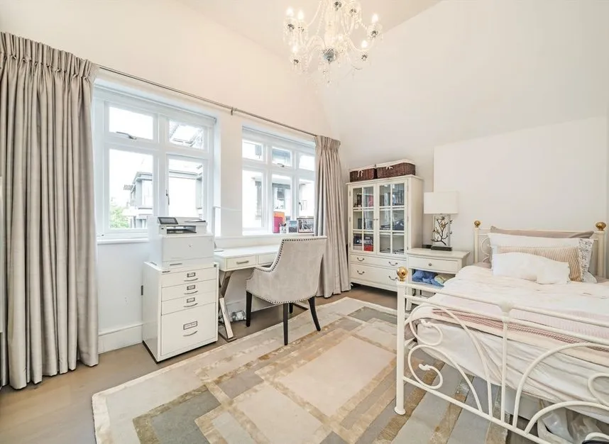 Campden Hill Road, Kensington, W8, photo 5