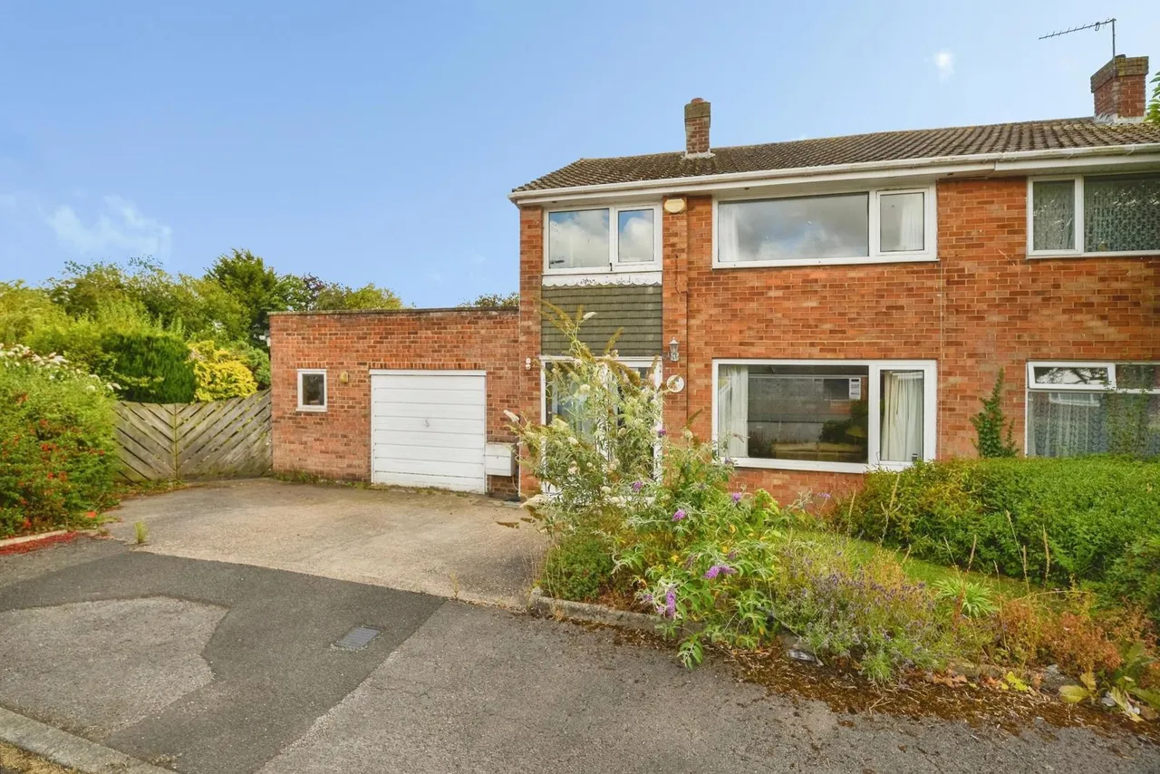 3 bed house for sale — Butterfield Close, Eaglescliffe, Stockton-on-Tees, TS16