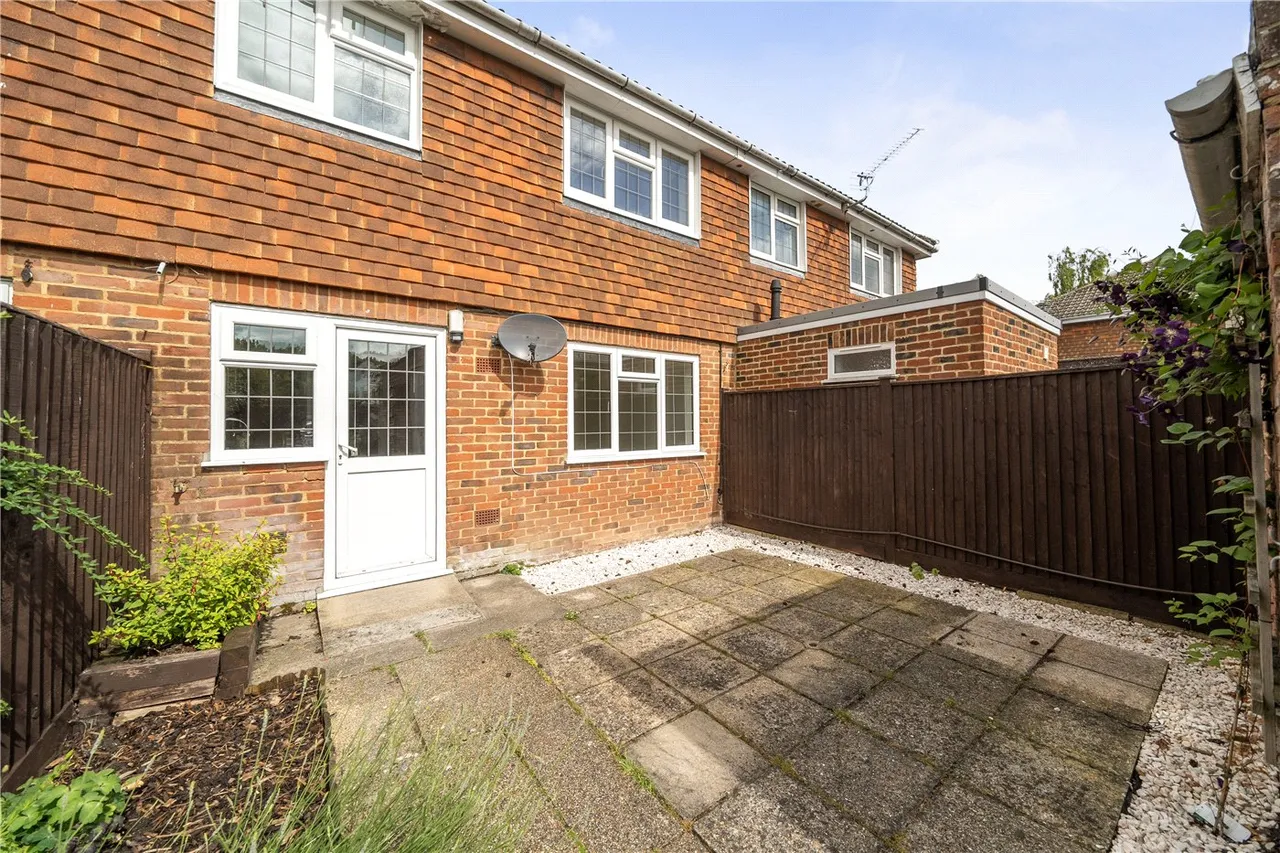 Riverside Gardens, Romsey, Hampshire, SO51, photo 12