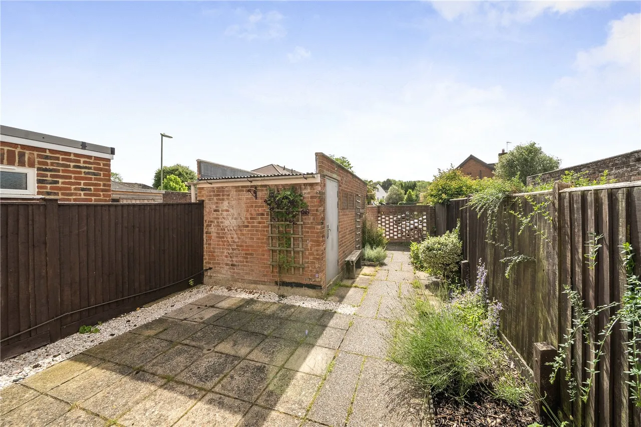 Riverside Gardens, Romsey, Hampshire, SO51, photo 11