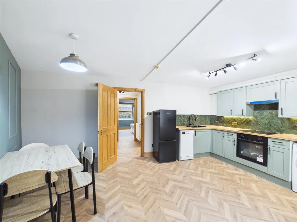 Clevedon Terrace, Bristol, BS6, photo 4