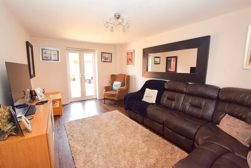 The Nettlefolds, Hadley, TF1, photo 2