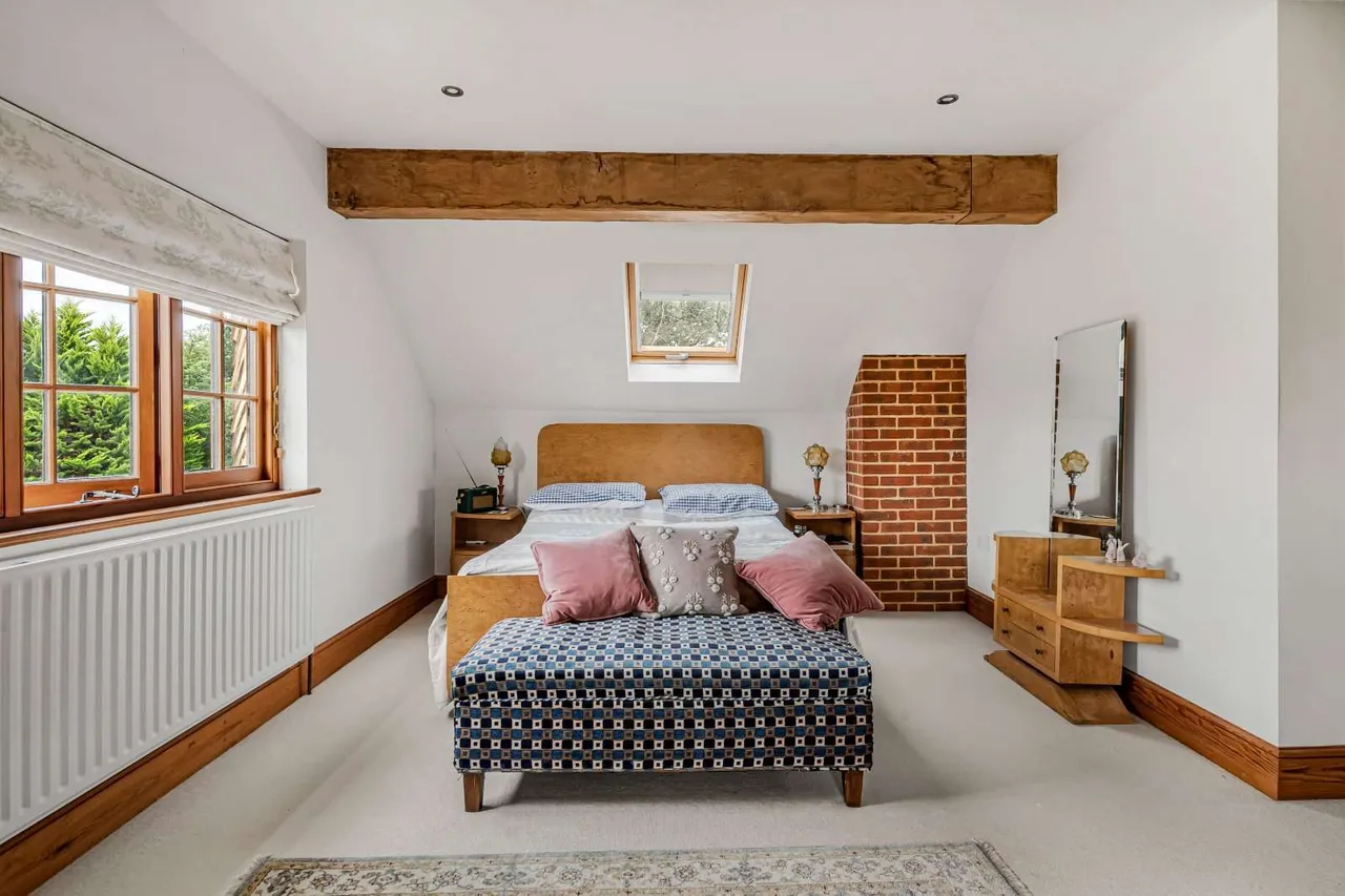 Bones Lane, Newchapel, RH7, photo 12