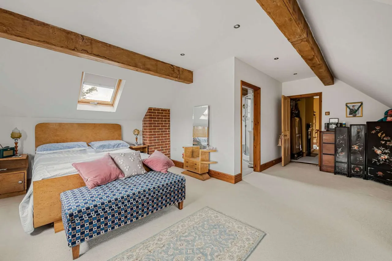 Bones Lane, Newchapel, RH7, photo 11