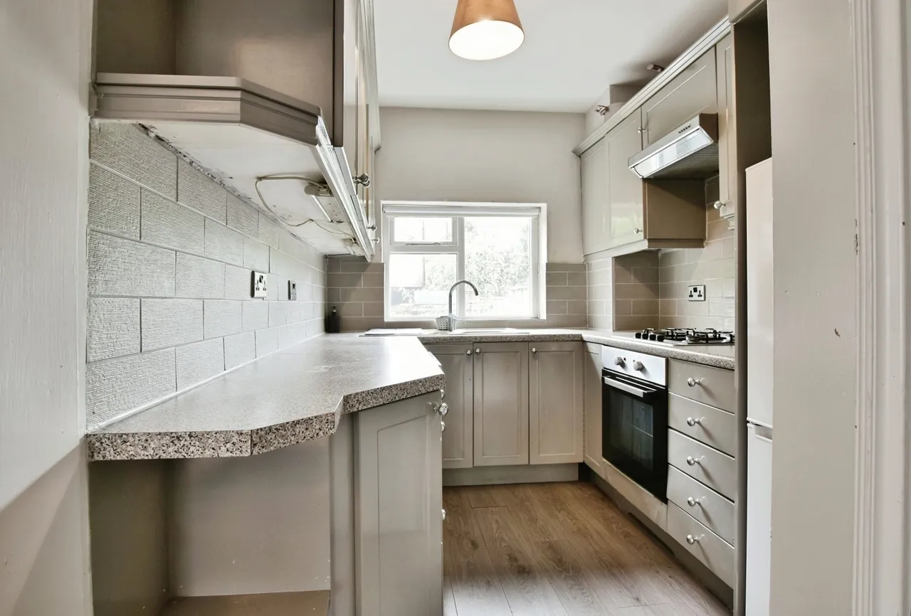 Chorley Hall Lane, Alderley Edge, Cheshire, SK9, photo 3