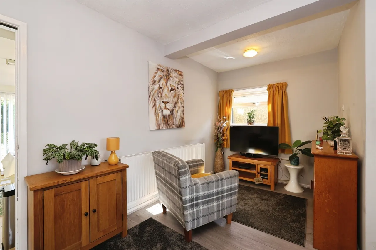 Queen Mary Road, Salisbury, SP2, photo 6