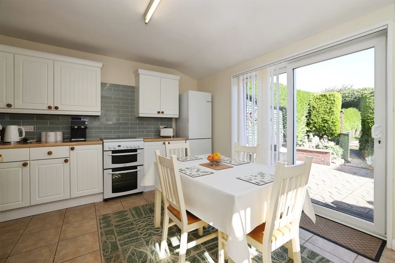 Queen Mary Road, Salisbury, SP2, photo 7
