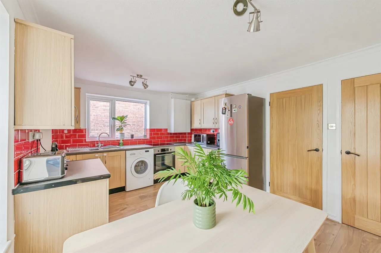 Buckden, Wilnecote, B77, photo 5