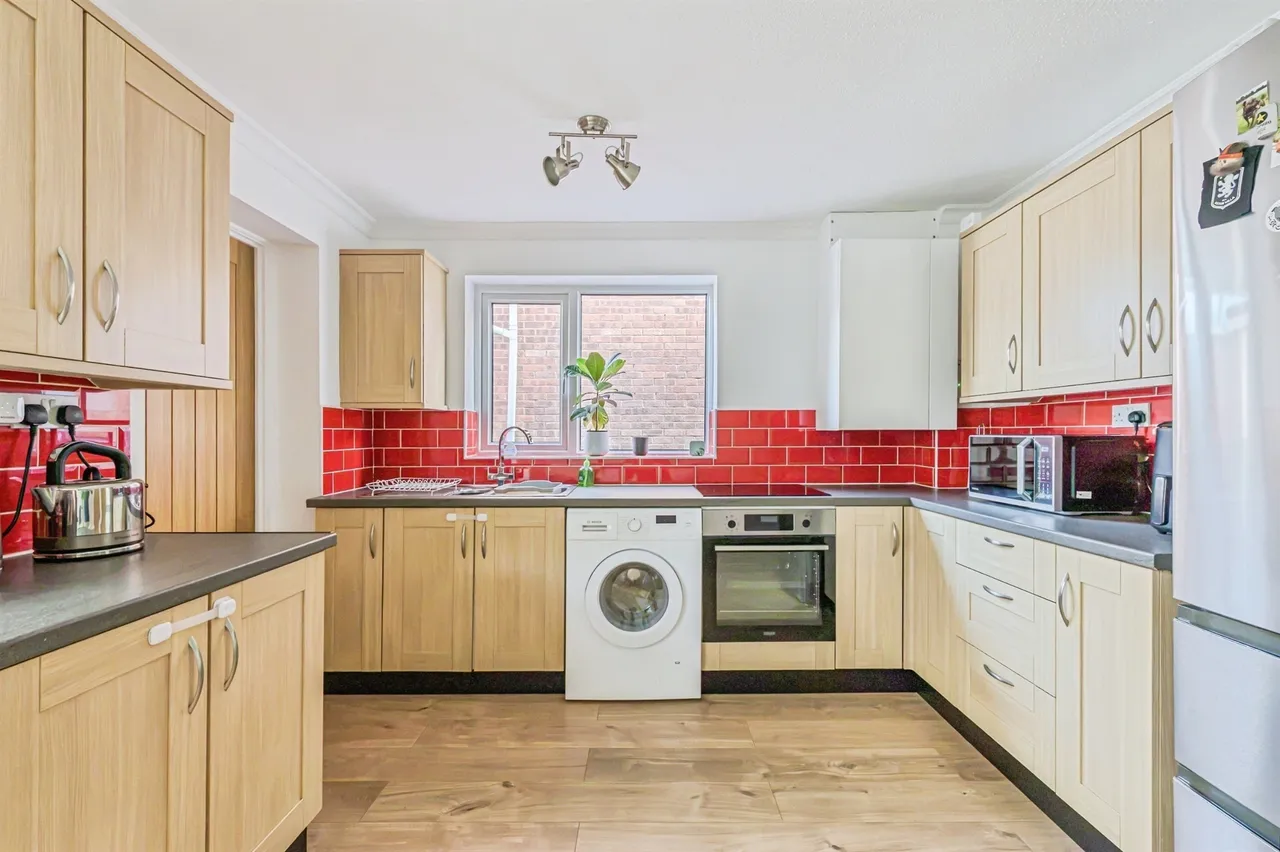 Buckden, Wilnecote, B77, photo 7