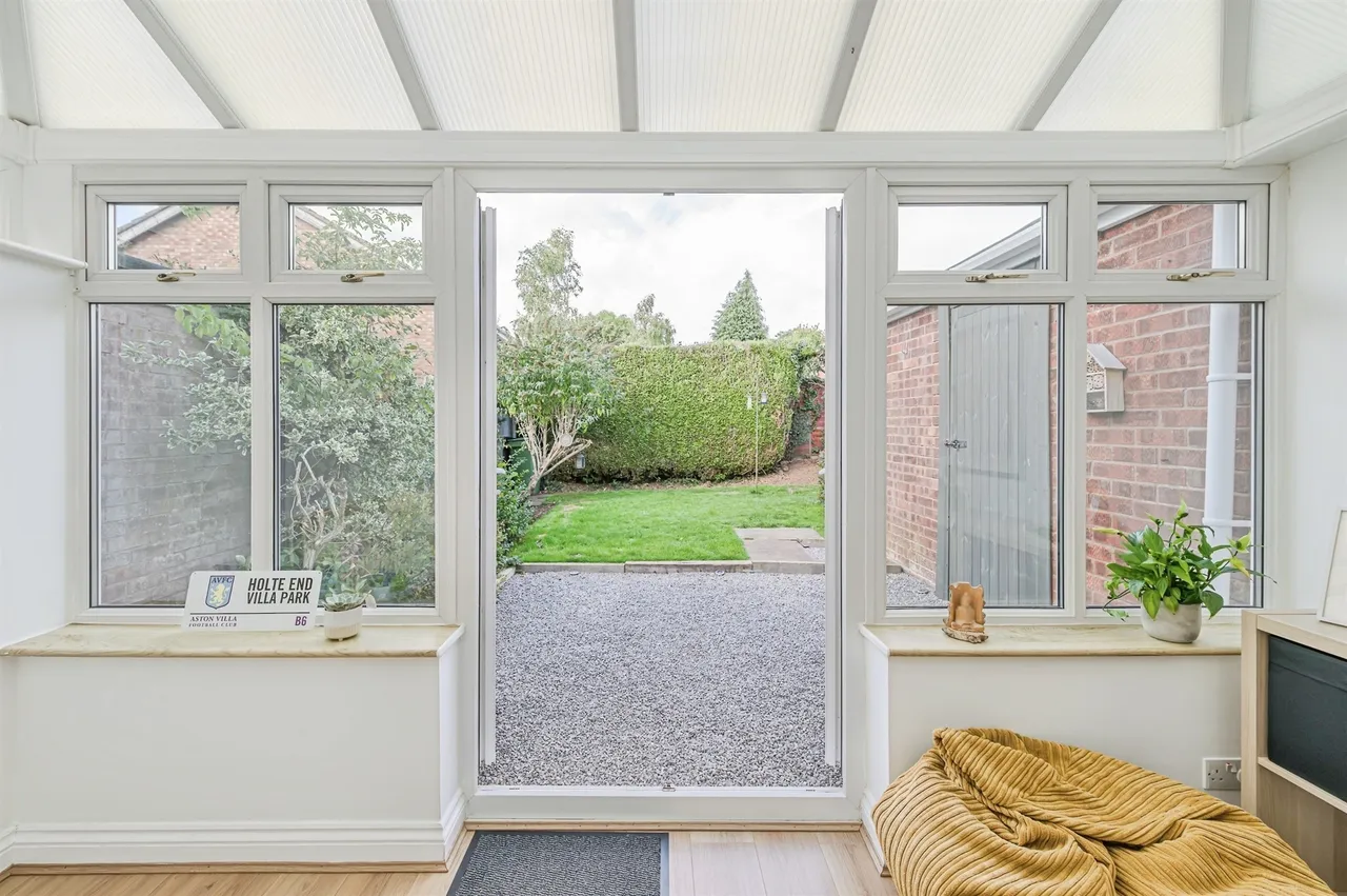 Buckden, Wilnecote, B77, photo 11
