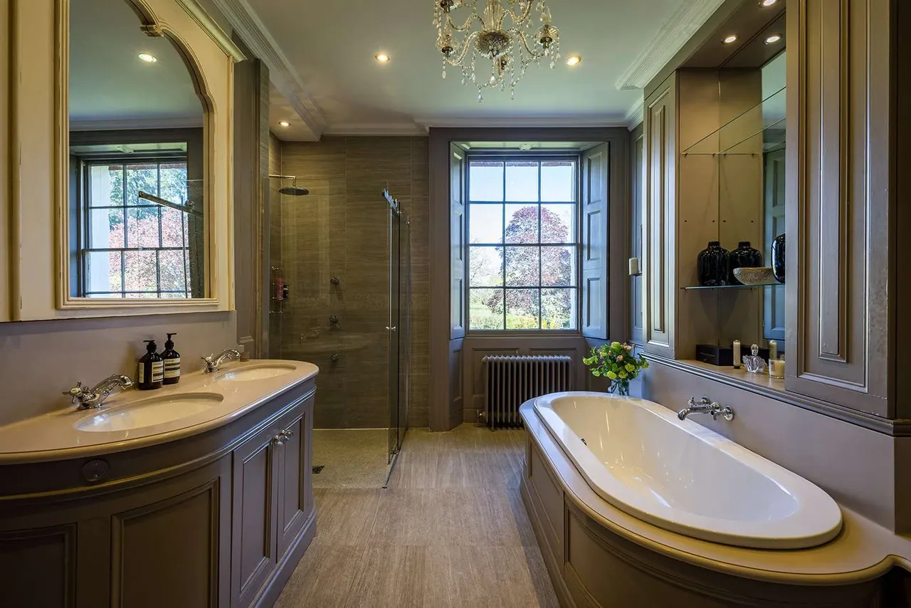 Forest Green, Dorking, RH5, photo 21