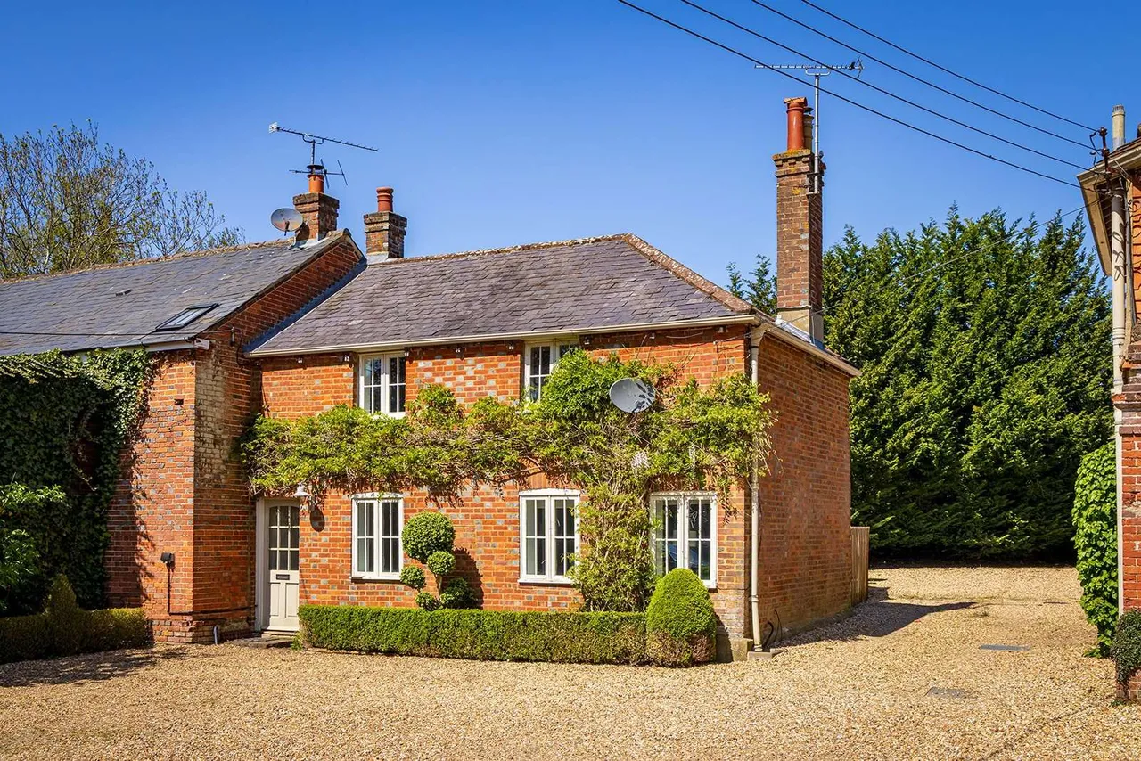 Forest Green, Dorking, RH5, photo 38