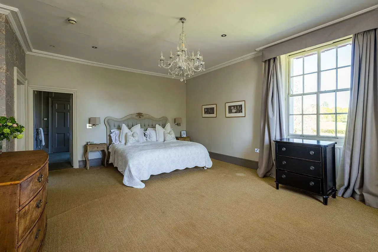 Forest Green, Dorking, RH5, photo 20