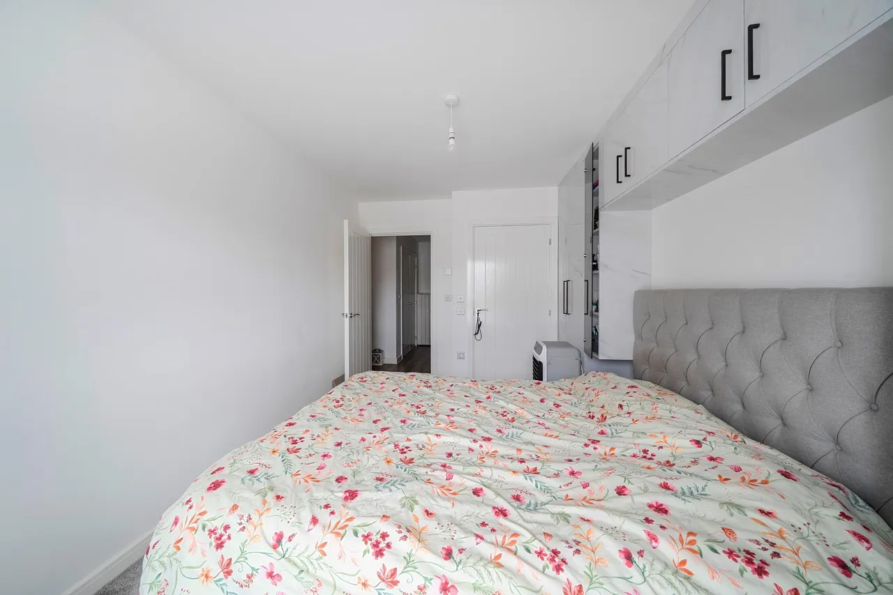 Cornwall Gardens, Burnham, SL6, photo 14