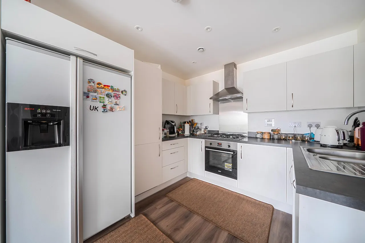 Cornwall Gardens, Burnham, SL6, photo 9