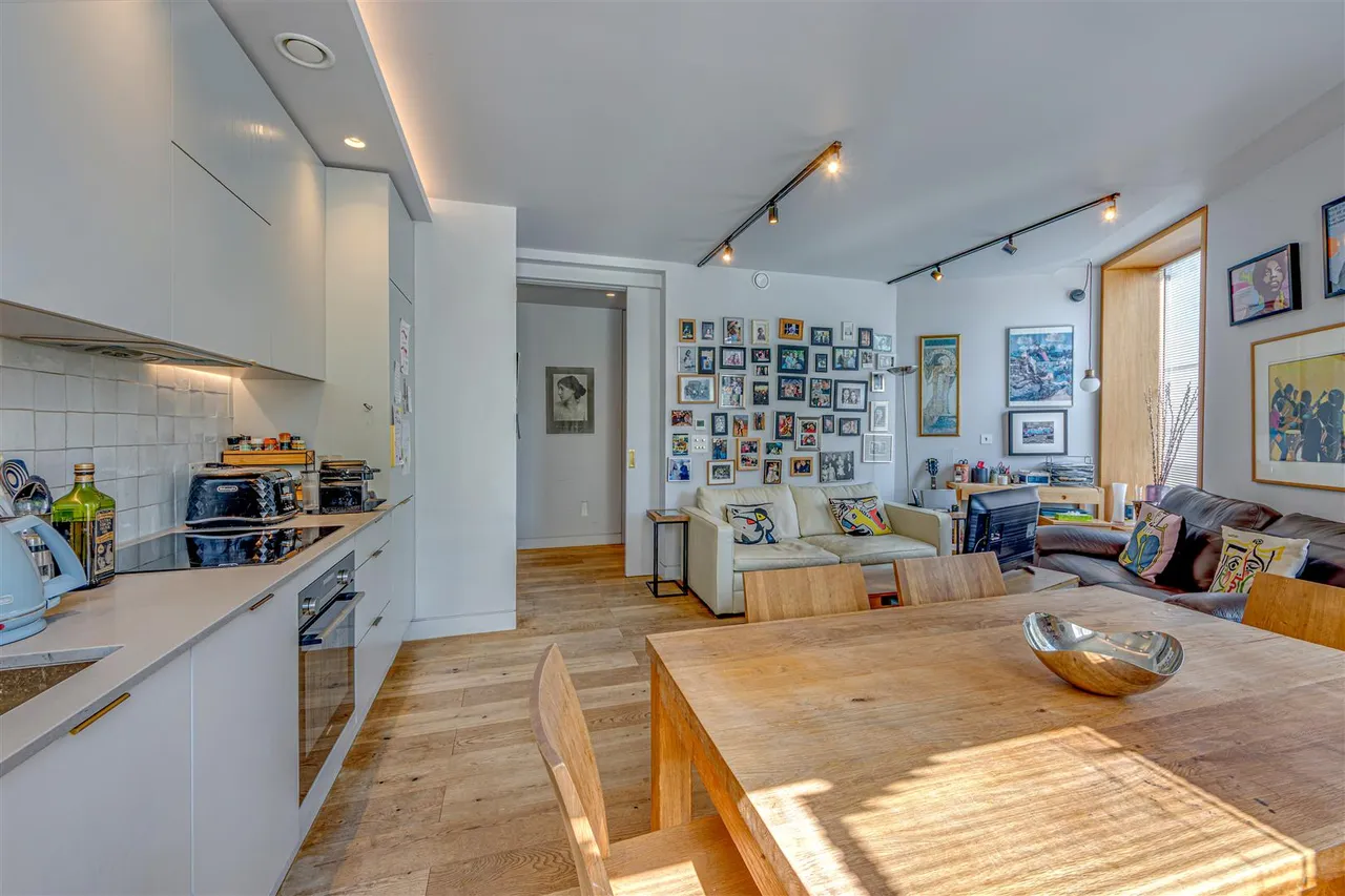 Swains Lane, Highgate, N6, photo 9