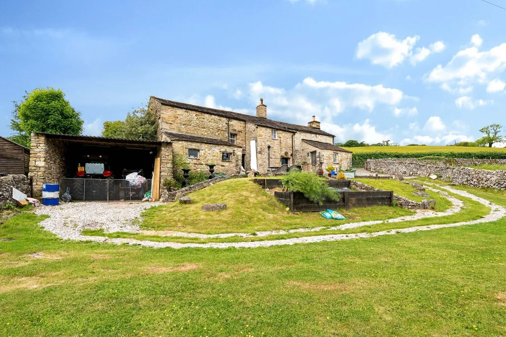 Three Roods, Dent, LA10, photo 20