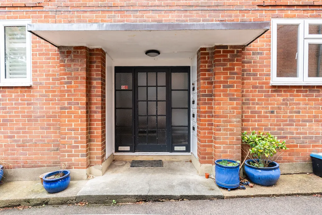St. Pauls Road West, Dorking, RH4, photo 9