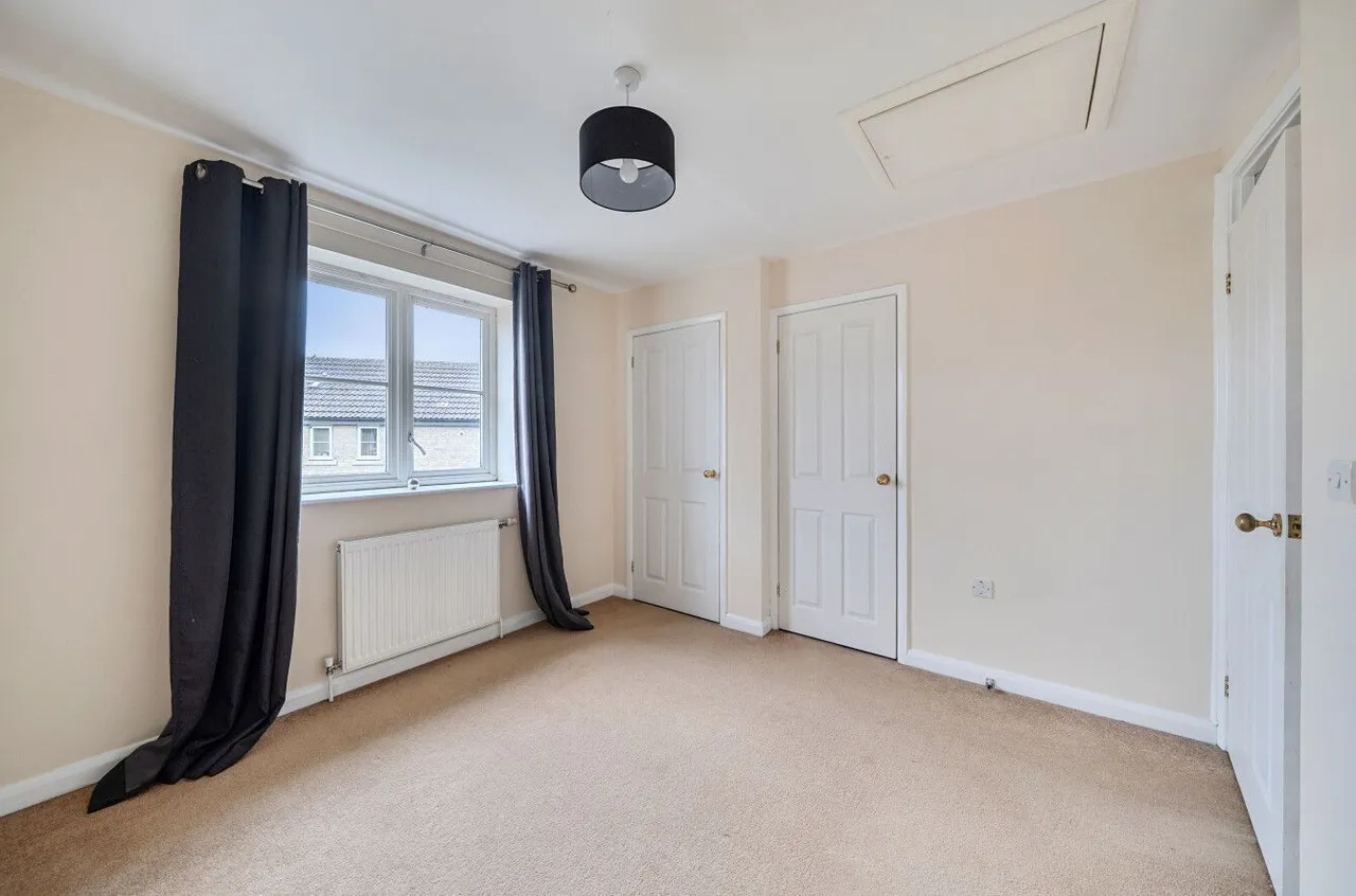 Lewis Close, Chilcompton, BA3, photo 12