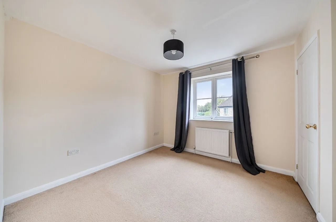 Lewis Close, Chilcompton, BA3, photo 11