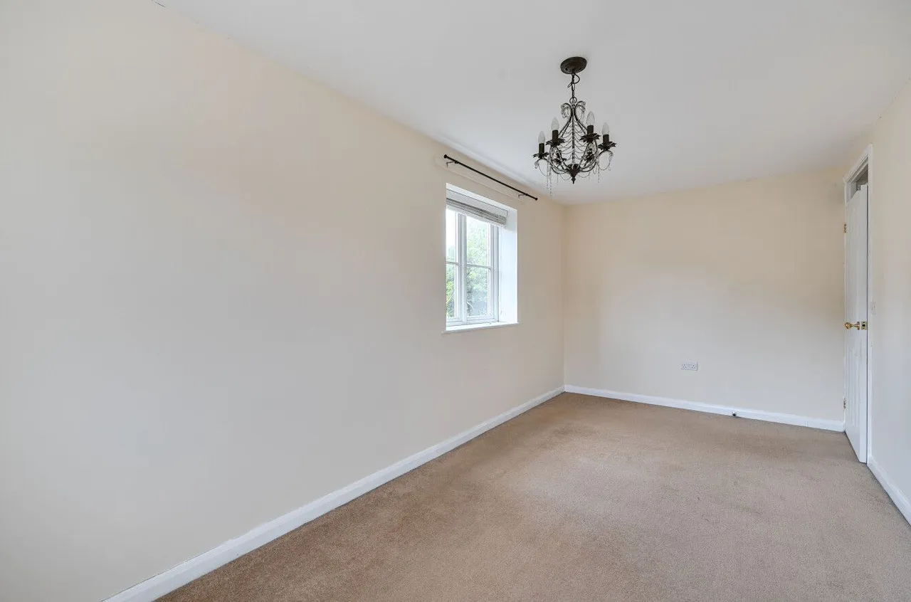 Lewis Close, Chilcompton, BA3, photo 13