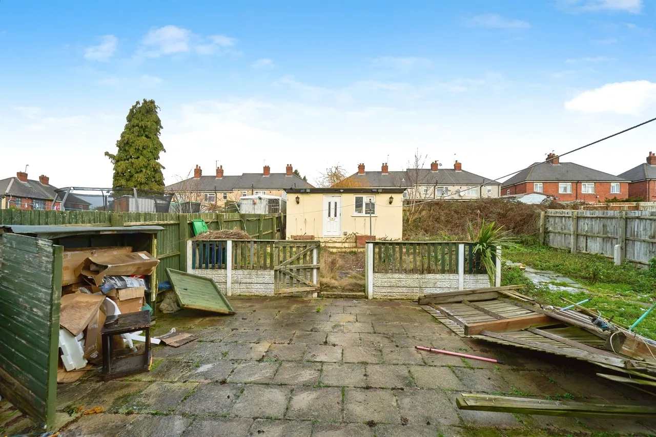 Laburnum Road, Tipton, DY4, photo 19