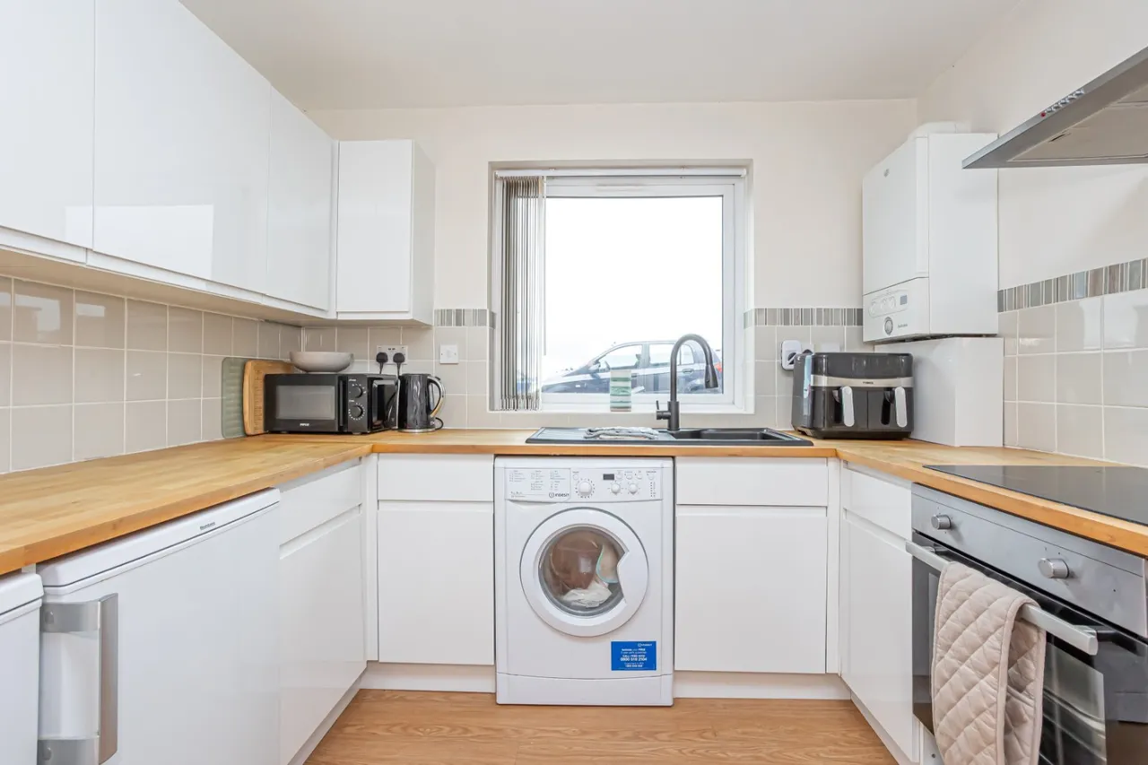 The Parade, Birchington, CT7, photo 5