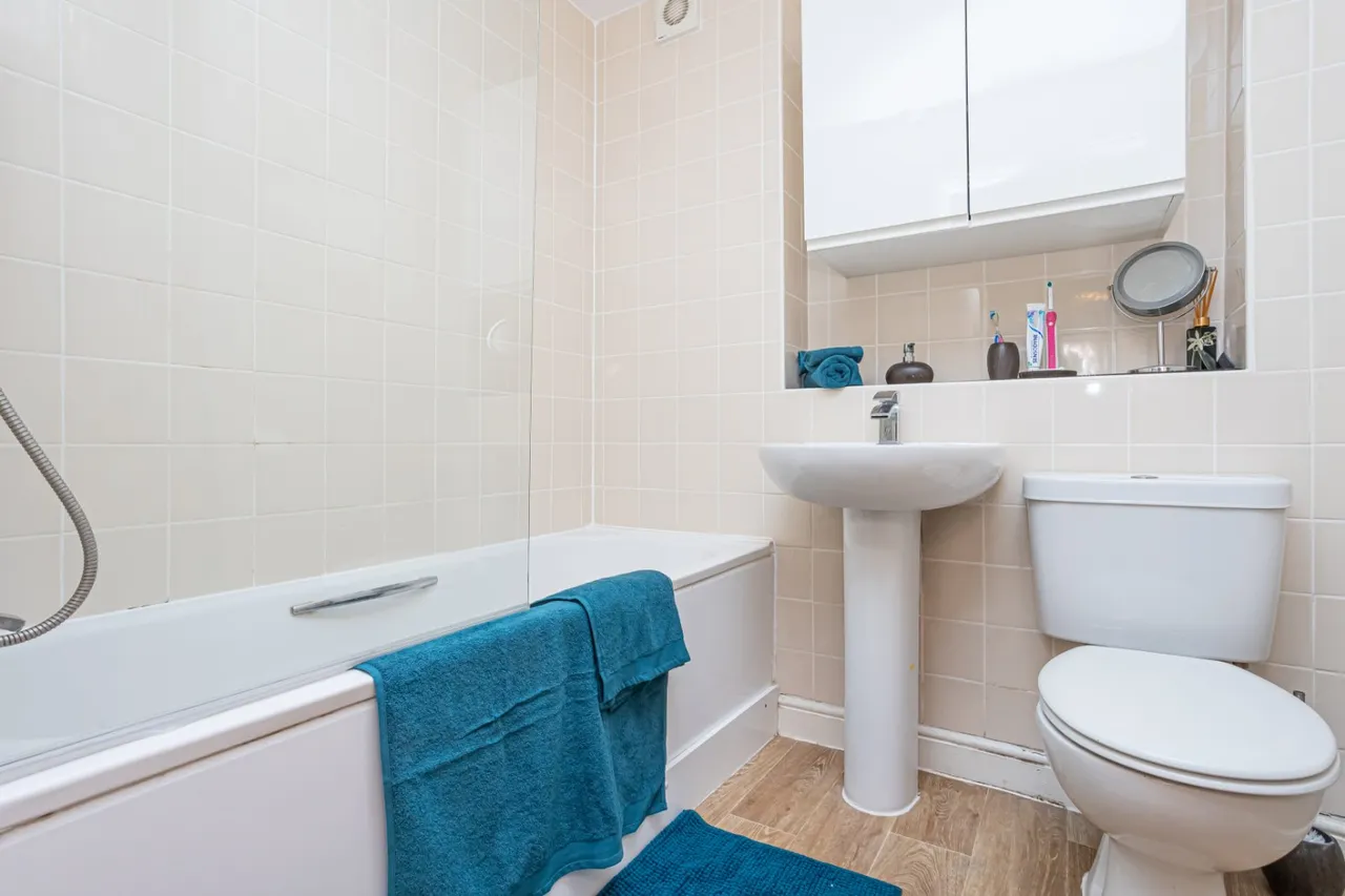 The Parade, Birchington, CT7, photo 9
