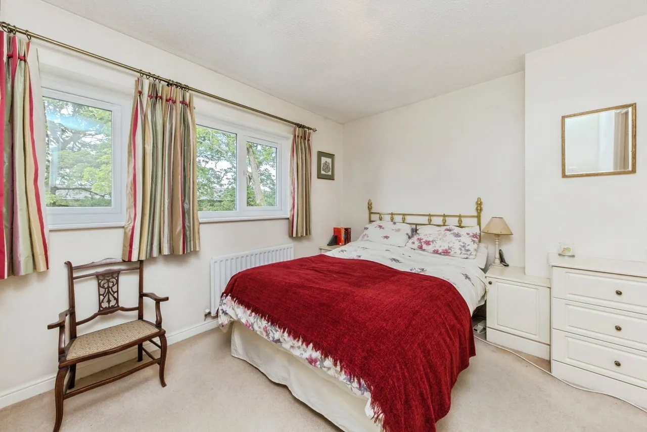 Thistleton Close, Macclesfield, Cheshire, SK11, photo 9