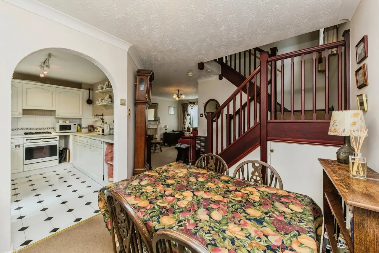 Thistleton Close, Macclesfield, Cheshire, SK11, photo 8