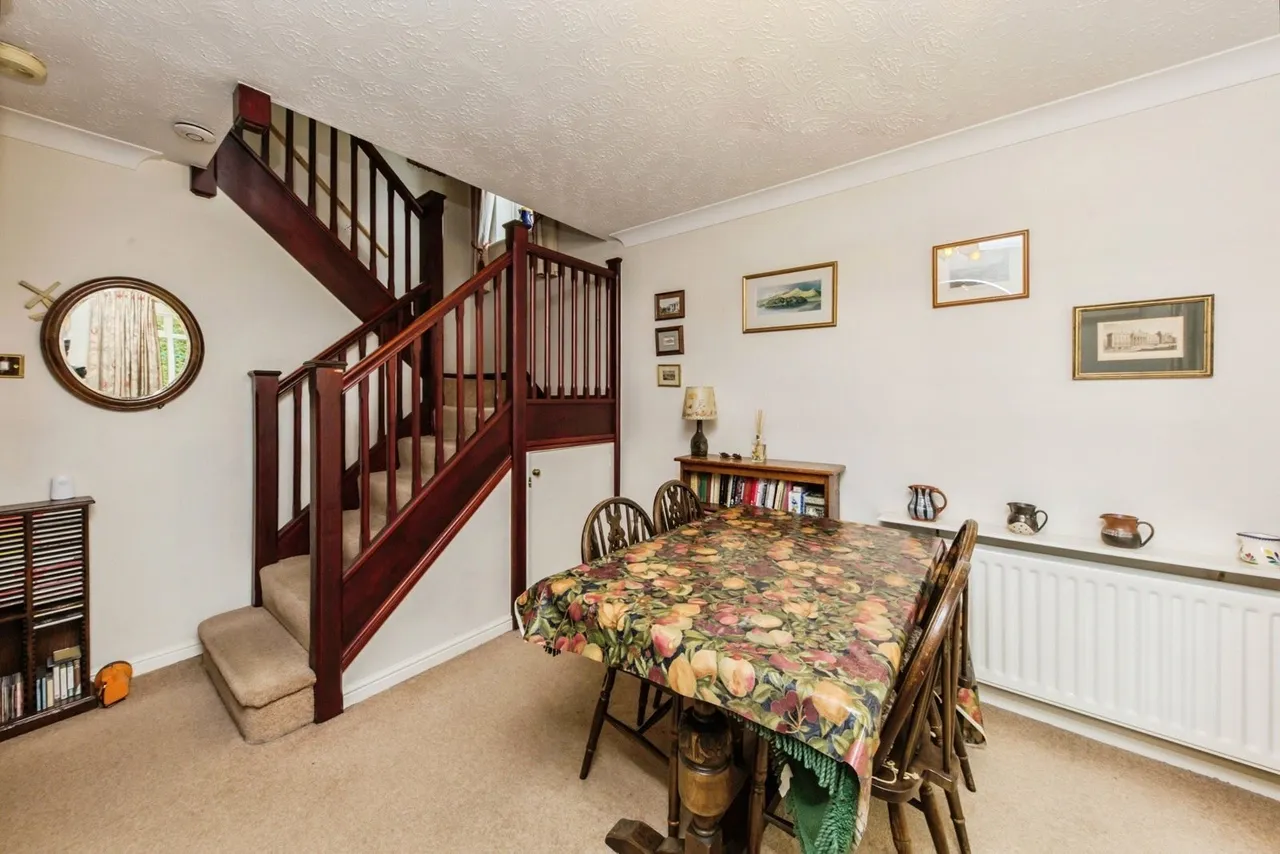 Thistleton Close, Macclesfield, Cheshire, SK11, photo 4