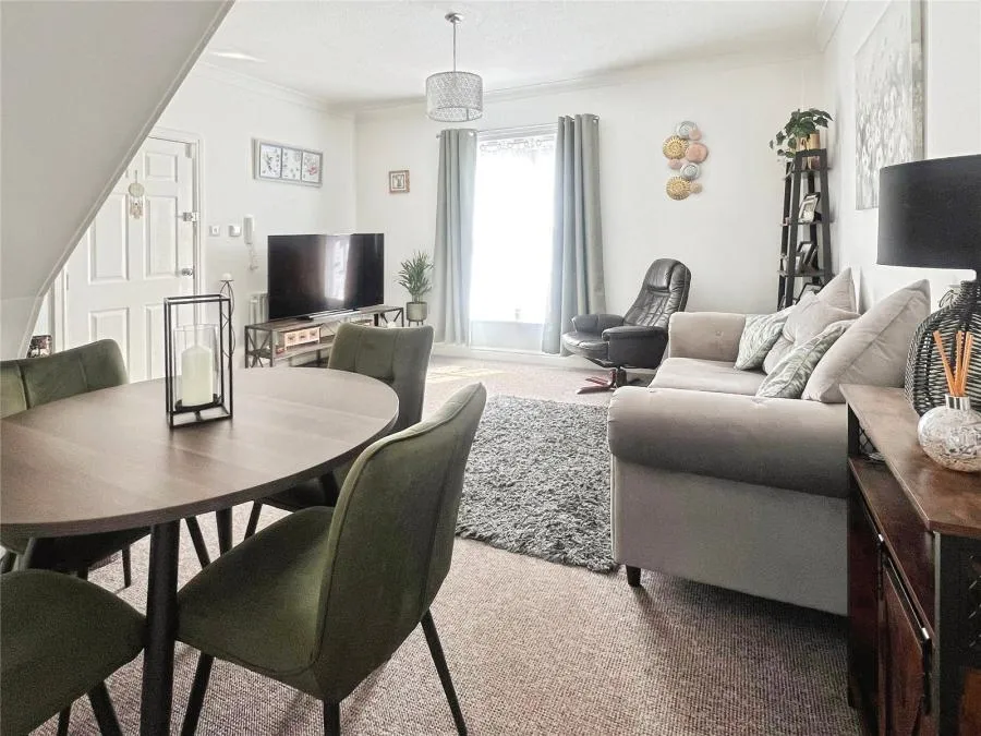 3 bed flat for sale, Church Street, Spalding, PE11