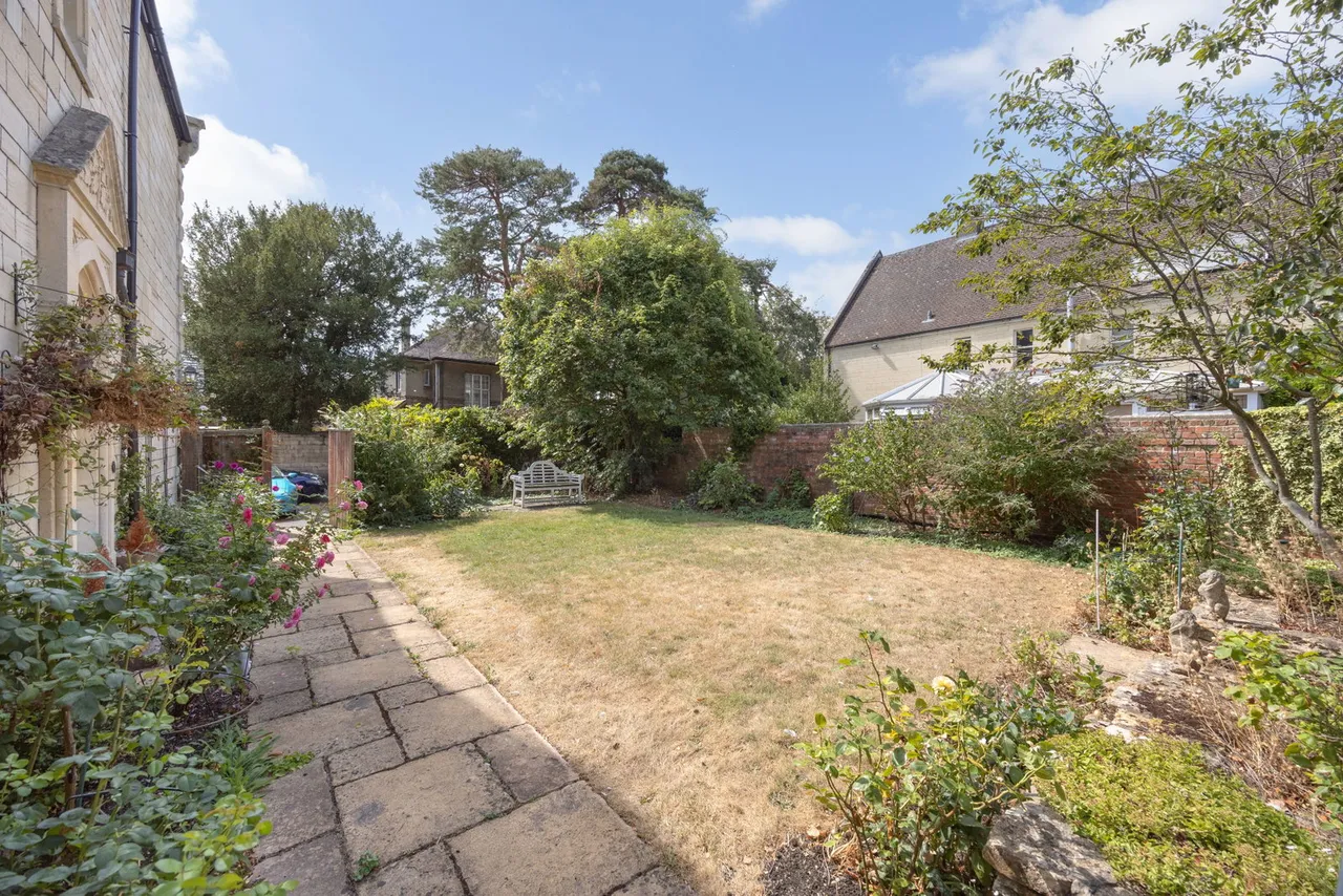 Place Road, Melksham, SN12, photo 31