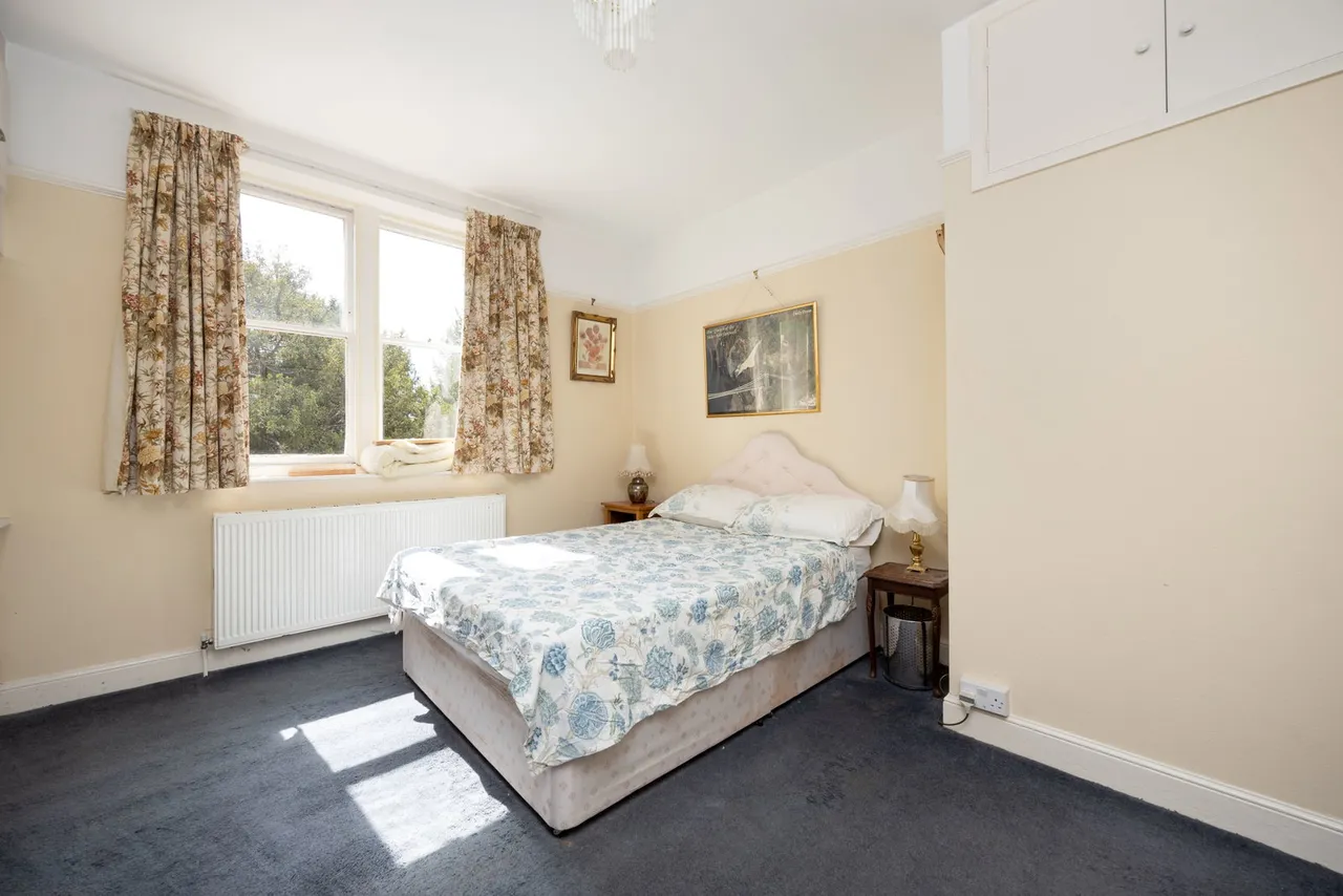 Place Road, Melksham, SN12, photo 19