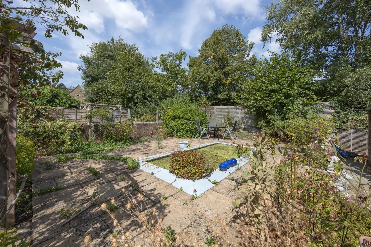 Place Road, Melksham, SN12, photo 26