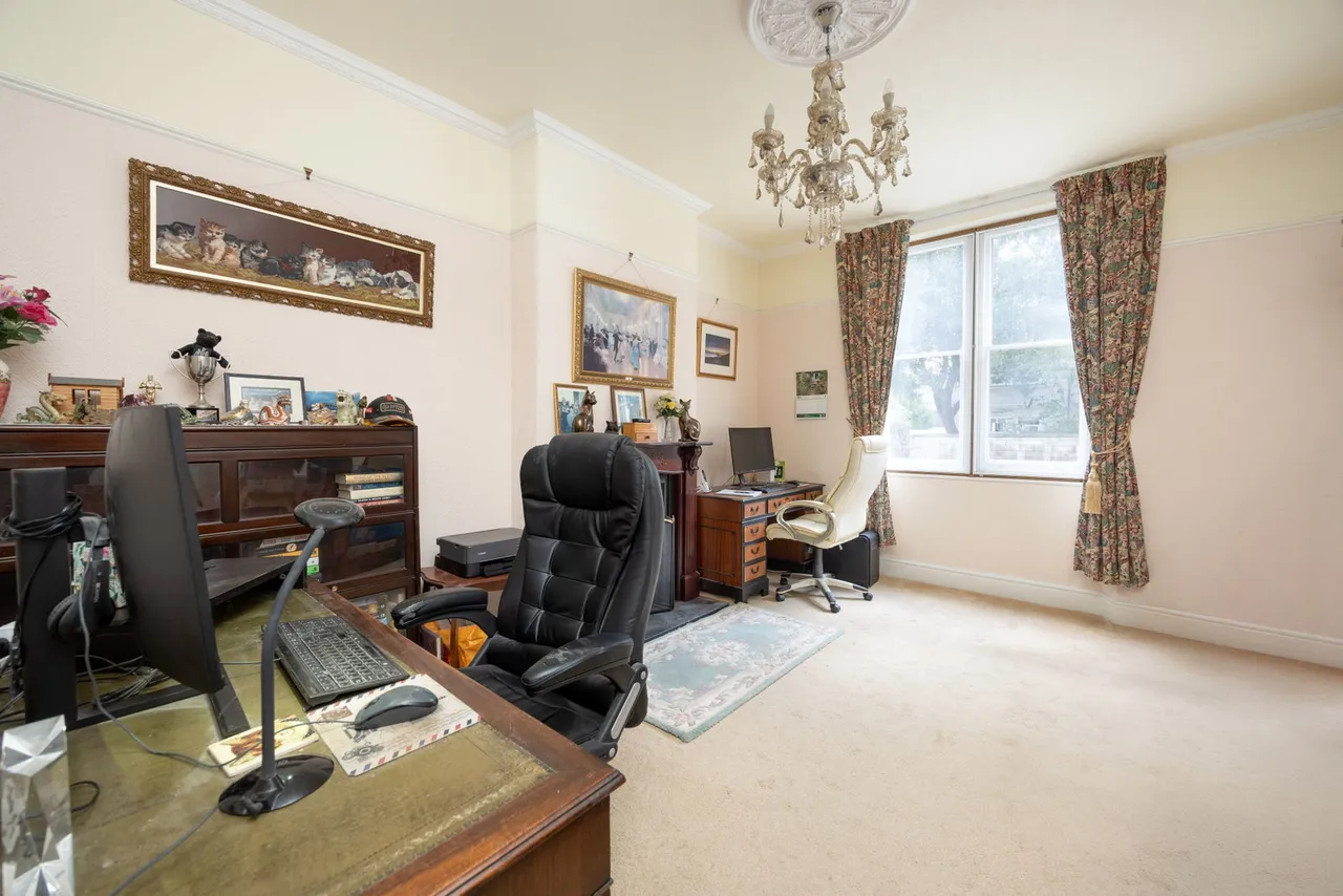 Place Road, Melksham, SN12, photo 38