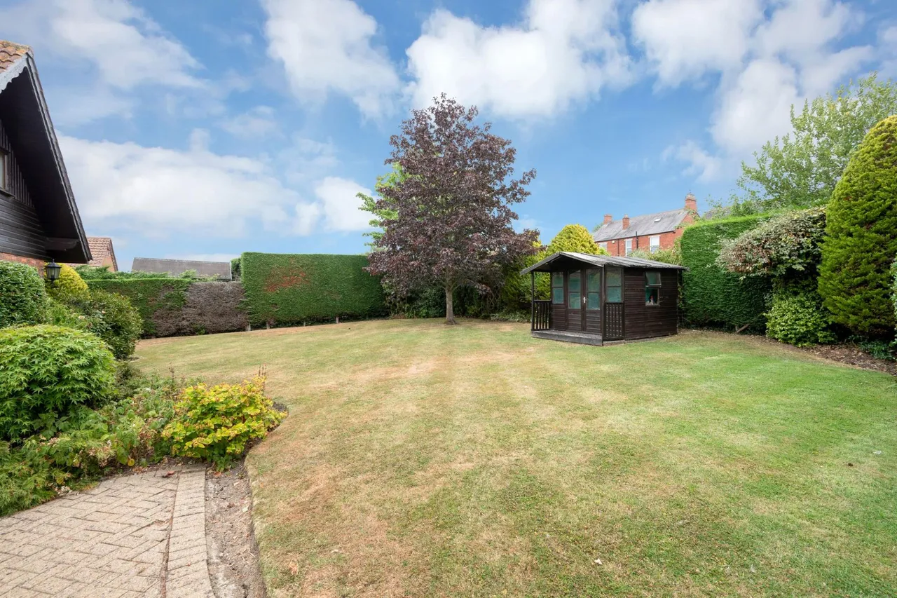 Church Lane, Long Clawson, LE14, photo 15