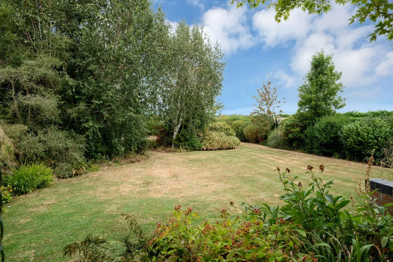 Church Lane, Long Clawson, LE14, photo 18